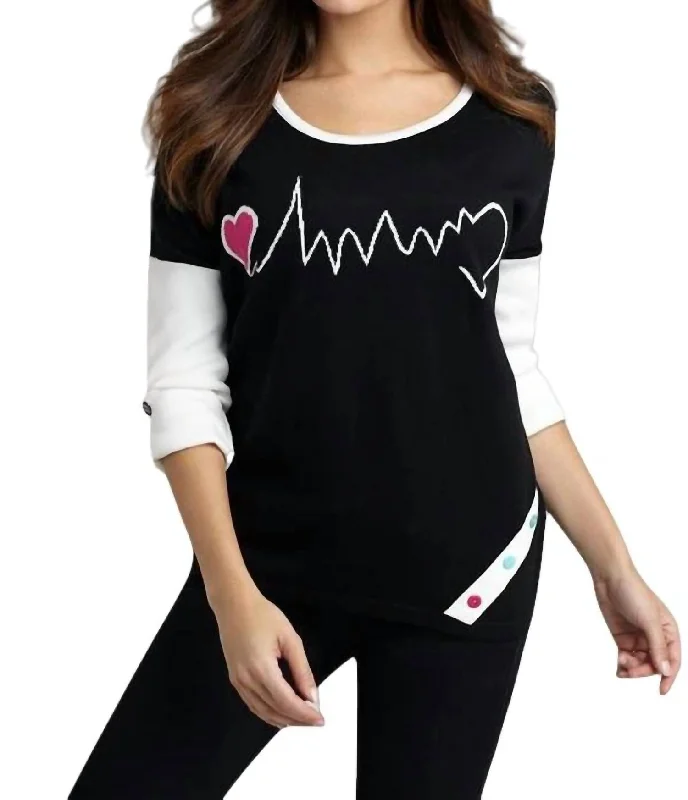 Heartbeat Graphic Sweater In BlackwhiteSummer Knit Tops