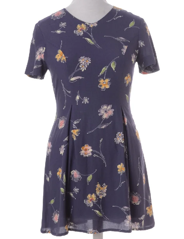 Sports Team T-ShirtsLabel Floral Short Dress