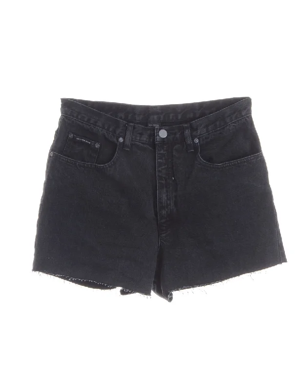 Off-Shoulder T-ShirtsLabel Molly Frayed Denim Shorts