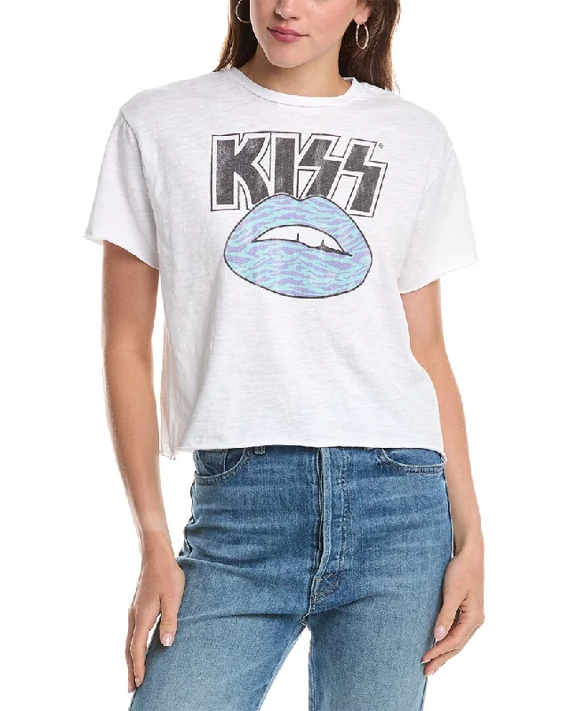 Ruffled T-ShirtsOriginal Retro Brand KISS T-Shirt