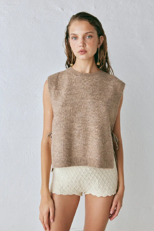 Molly Knit Vest Taupe