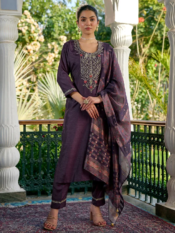 Embroidered Silk Suit Set 3829