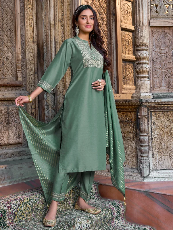 Embroidered Silk Suit Set 3835