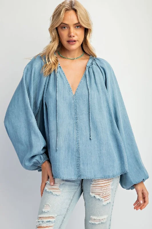 Easel Washed Chambray Flare TunicTunicTopSphinx